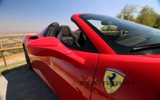 test drive Ferrari 488 Spider