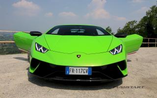 test drive Lamborghini Huracan Performante