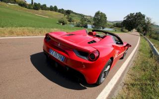 test drive Maranello tour Long 30 minuti