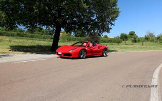 test drive Maranello tour Mountain 60 minuti